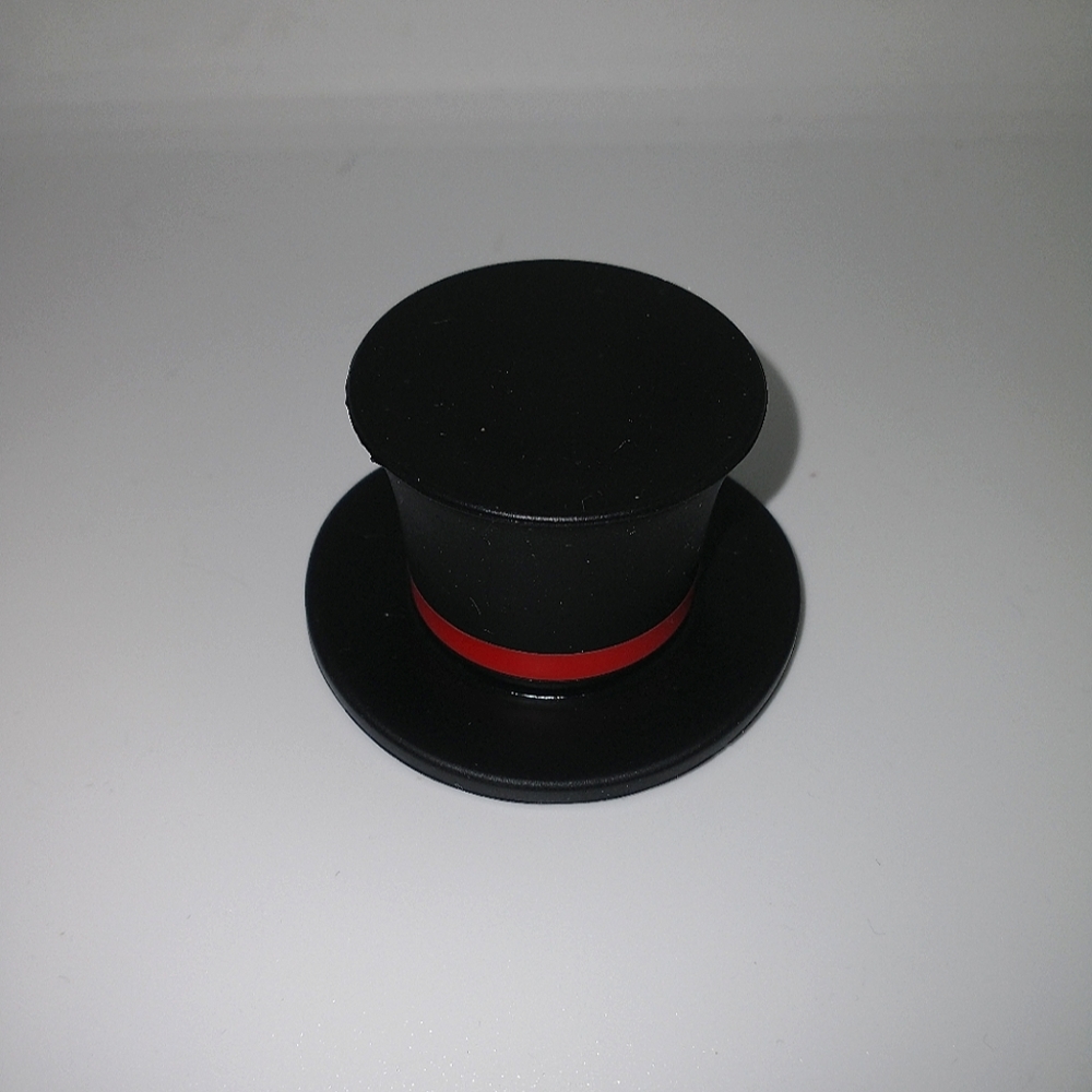 🧁 3/$30 Classy Top Hat Wine Bottle Stopper NEW